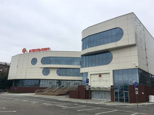 Главный фасад